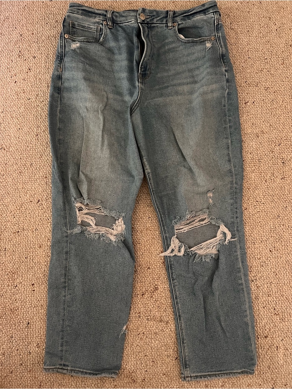 American Eagle Curvy Mom Jeans Hi-waisted Size 12